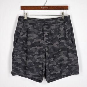 Lululemon Size Large Pace Breaker 7" Short Linerless Mesh Camo Black Gray